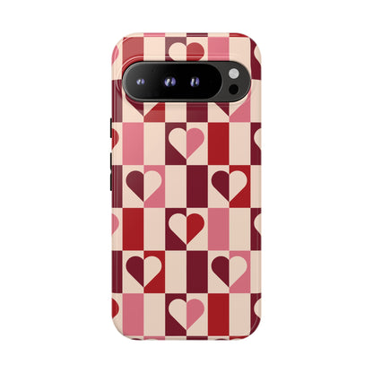 Estuche Pixel con Corazones Geométricos Dedicado