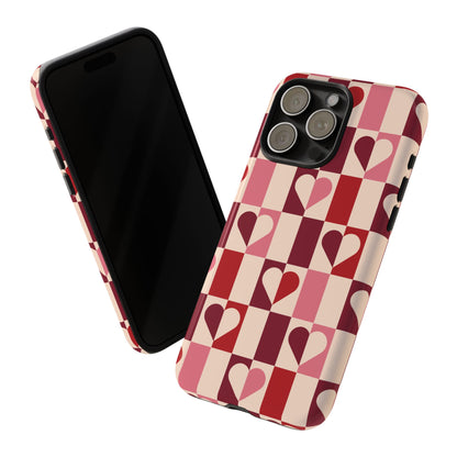 Funda para iPhone con corazones geométricos Devoted