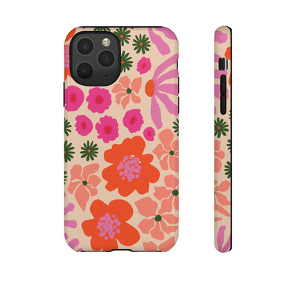 Funda para iPhone con diseño floral y flores en plena floración