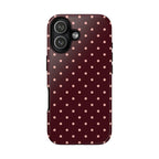 Pretty Please | Funda para iPhone con lunares burdeos