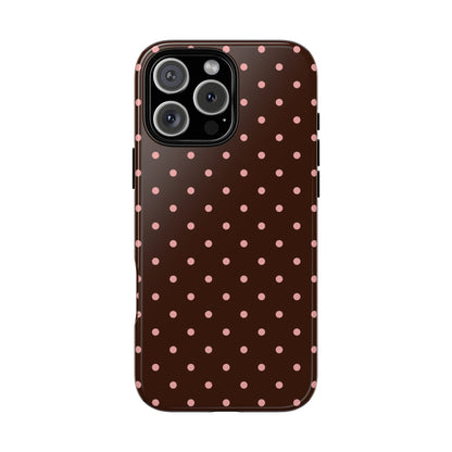 Bonita en rosa | Funda para iPhone con lunares marrones