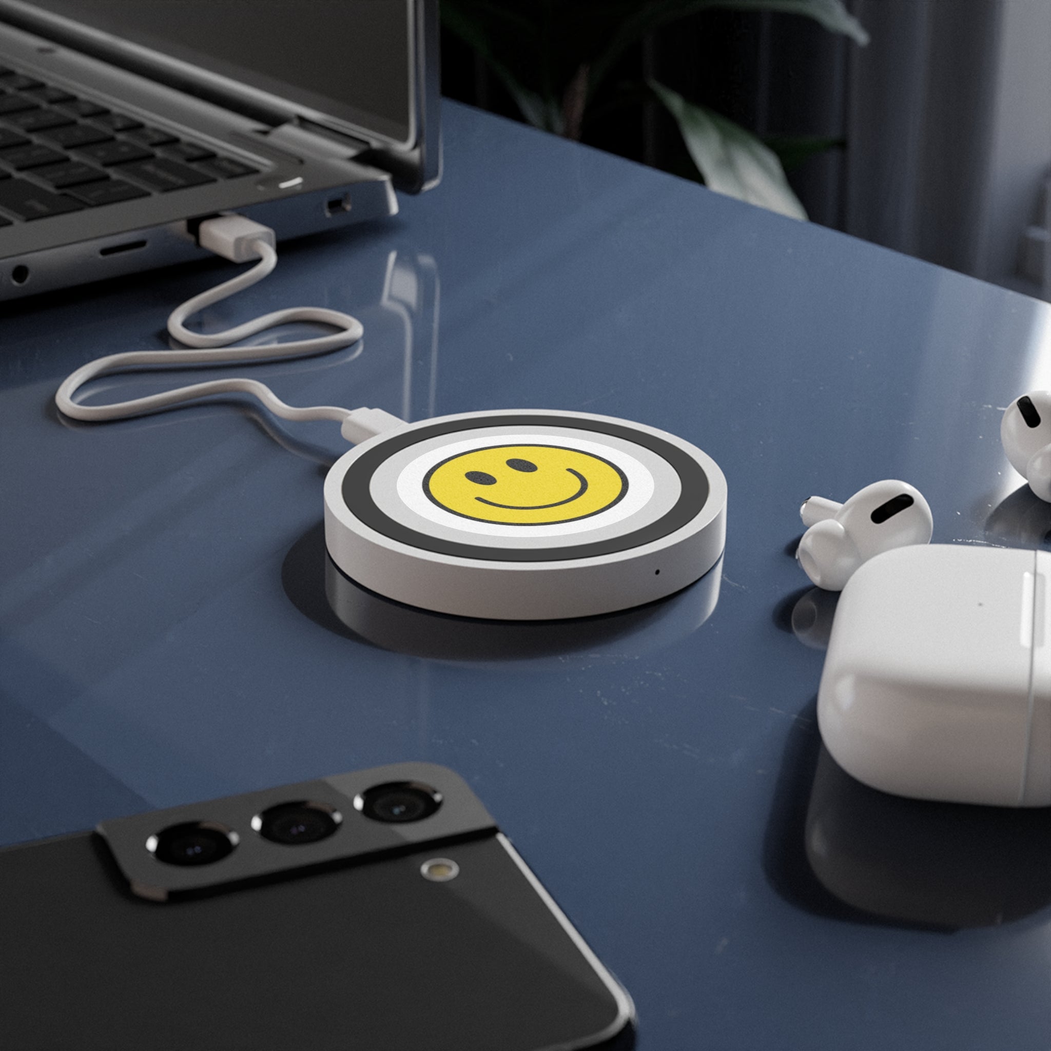 Smiley Face Wireless Charging Pad