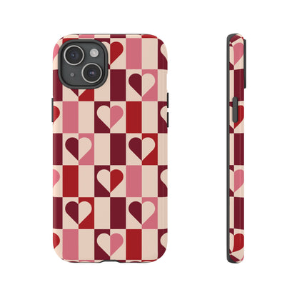 Funda para iPhone con corazones geométricos Devoted