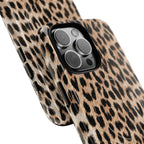 Untamed | Funda MagSafe con estampado de leopardo 