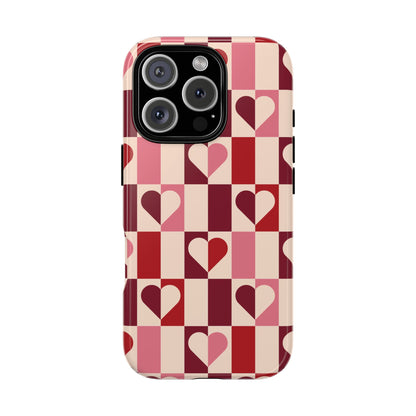 Funda para iPhone con corazones geométricos Devoted