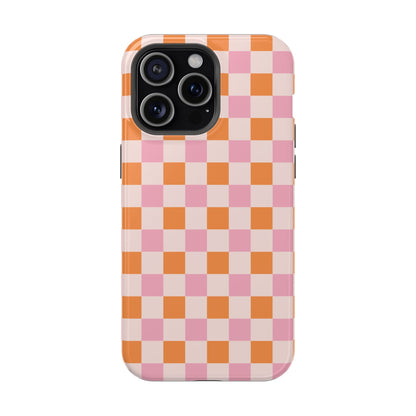 Petite Check | Checkered MagSafe Case