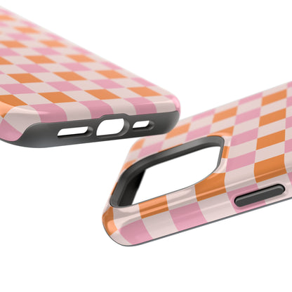 Petite Check | Checkered MagSafe Case