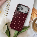 Pretty Please | Funda para iPhone con lunares burdeos