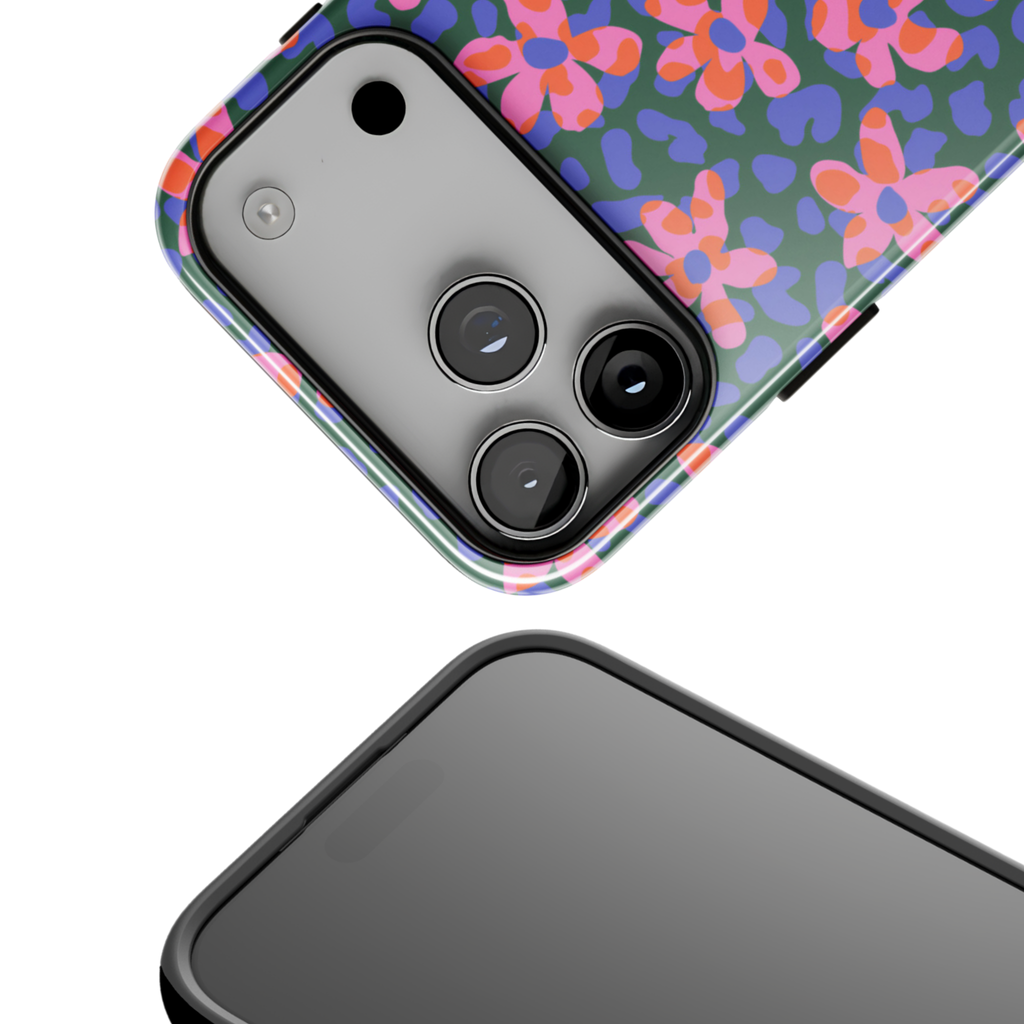 Spotted Daisy | Floral iPhone Case