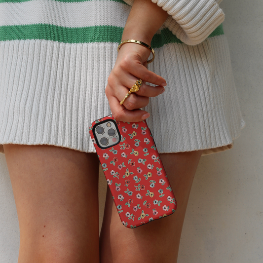 Funda para iPhone con diseño floral rojo Tiny Blooms